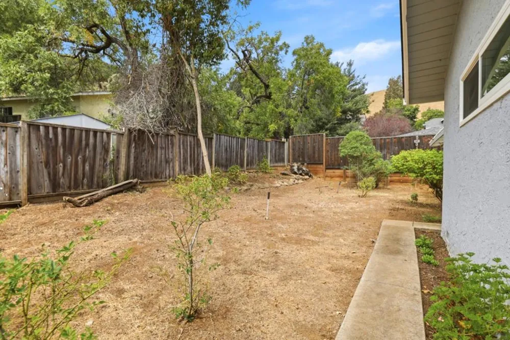 17865 Peak Avenue Morgan Hill, CA 95037