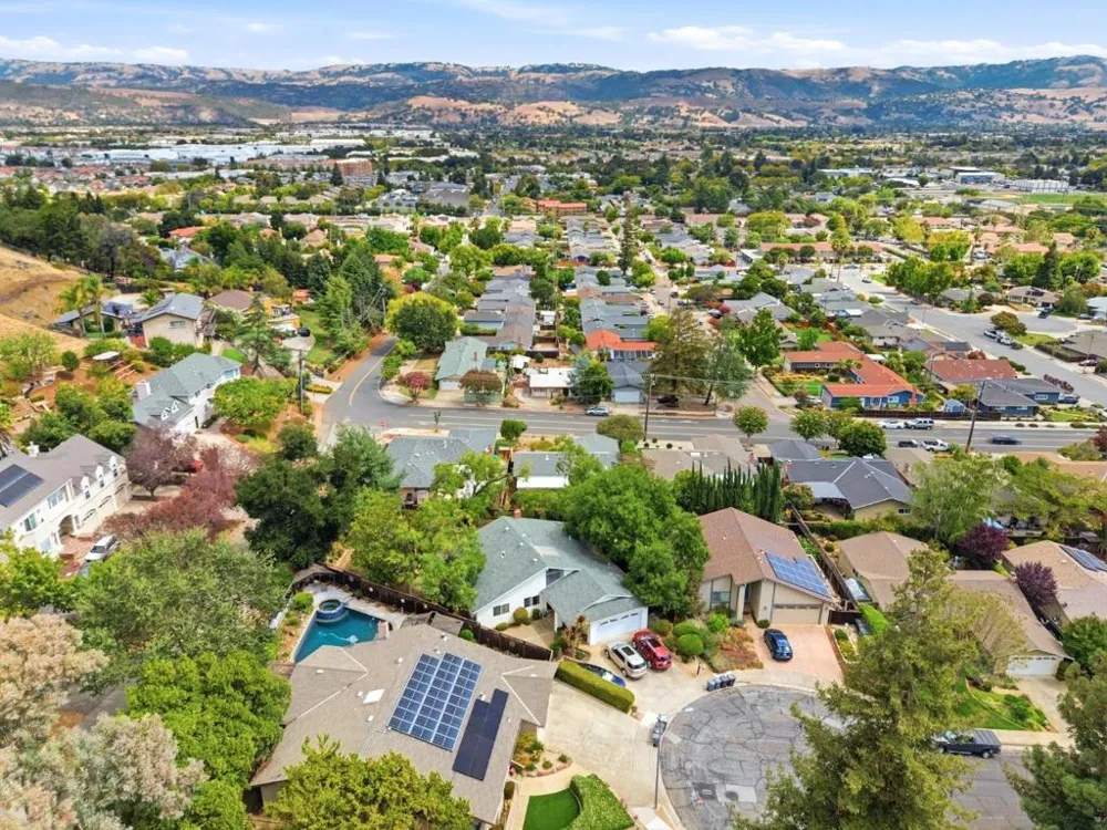 17865 Peak Avenue Morgan Hill, CA 95037