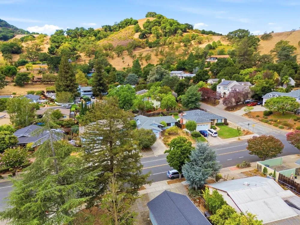 17865 Peak Avenue Morgan Hill, CA 95037
