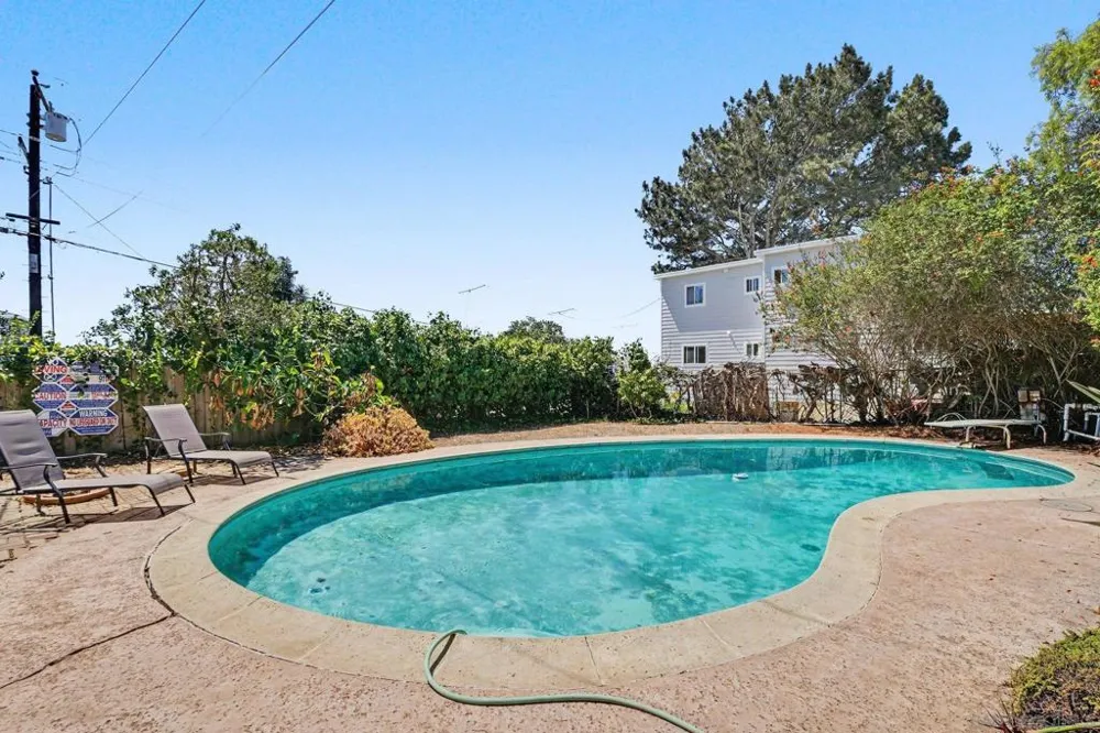 4637 Del Mar San Diego, CA 92107