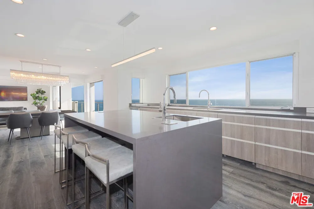 19562 PACIFIC COAST Highway Malibu, CA 90265