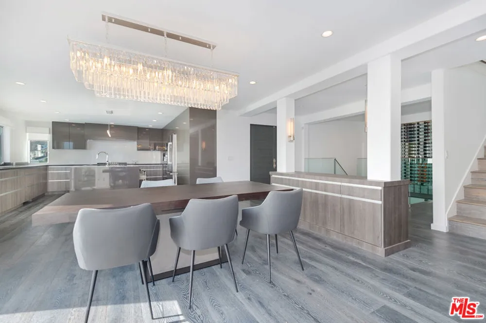 19562 PACIFIC COAST Highway Malibu, CA 90265