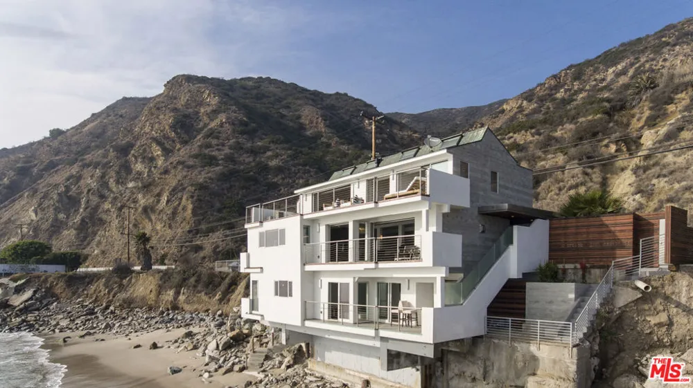 19562 PACIFIC COAST Highway Malibu, CA 90265