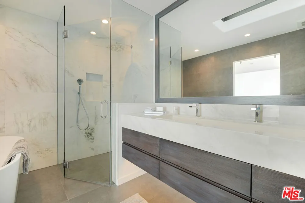 19562 PACIFIC COAST Highway Malibu, CA 90265