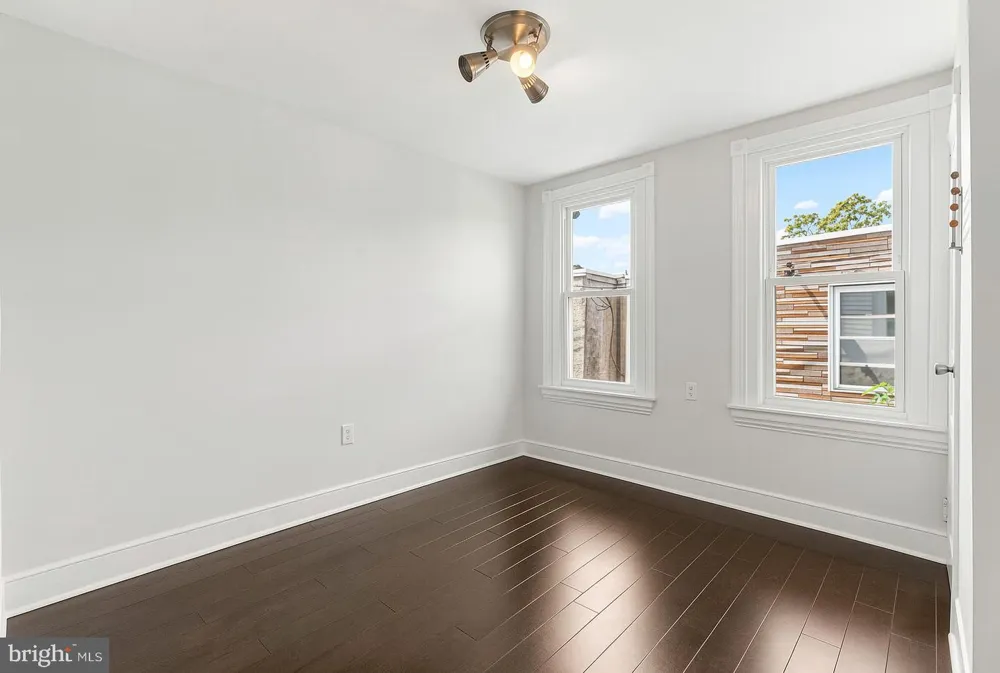 1254 S BONSALL STREET Philadelphia, PA 19146