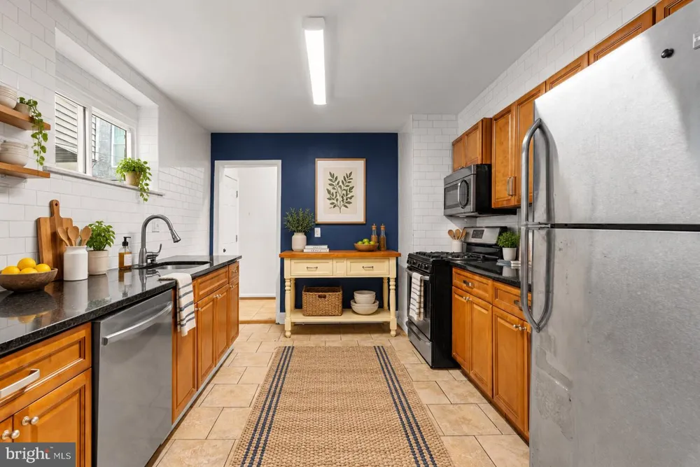 1254 S BONSALL STREET Philadelphia, PA 19146