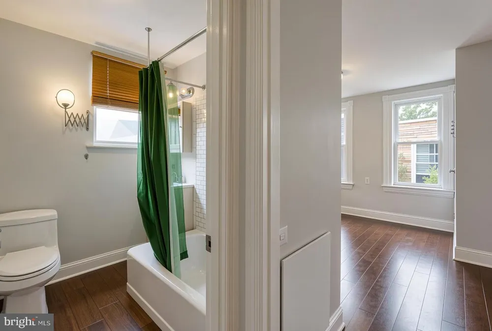 1254 S BONSALL STREET Philadelphia, PA 19146