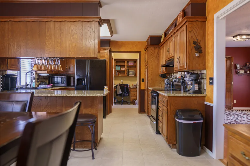 6716 Dover Court Bartlesville, OK 74006