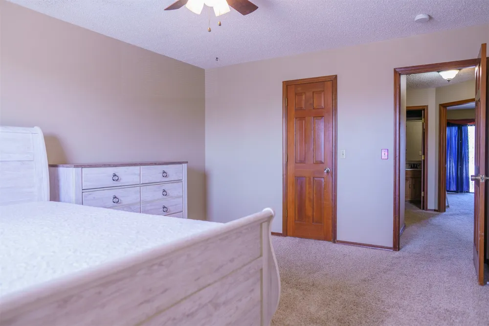 6716 Dover Court Bartlesville, OK 74006