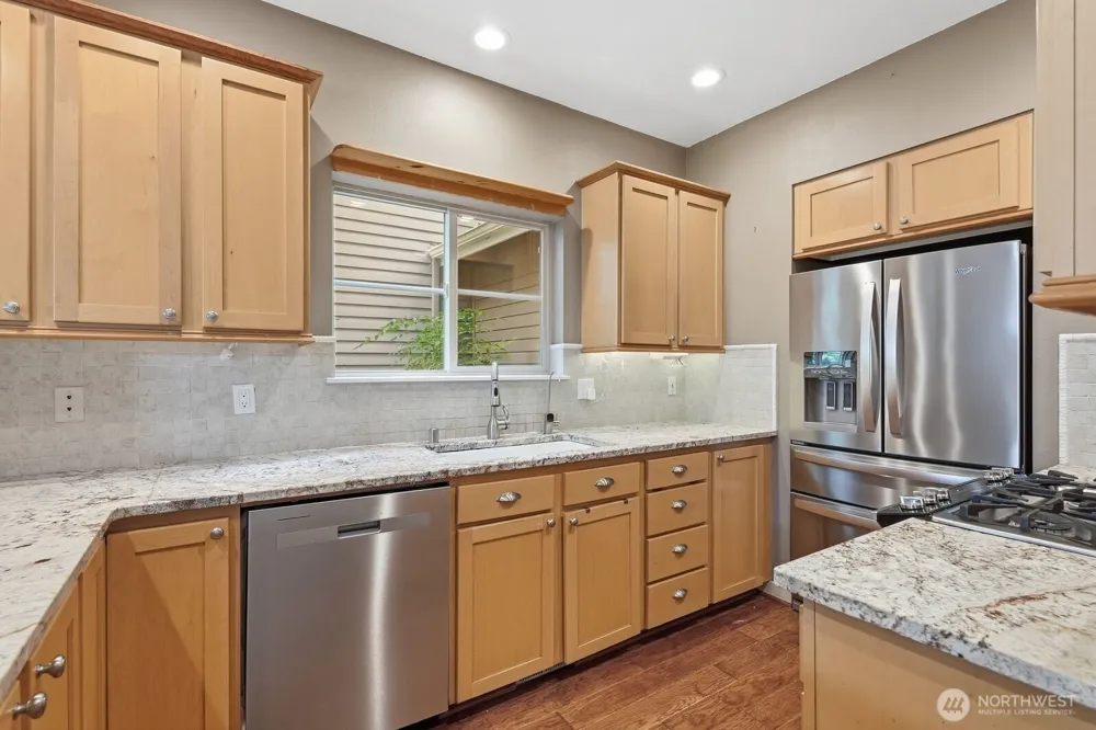 15650 NE 95th Way #71 Redmond, WA 98052