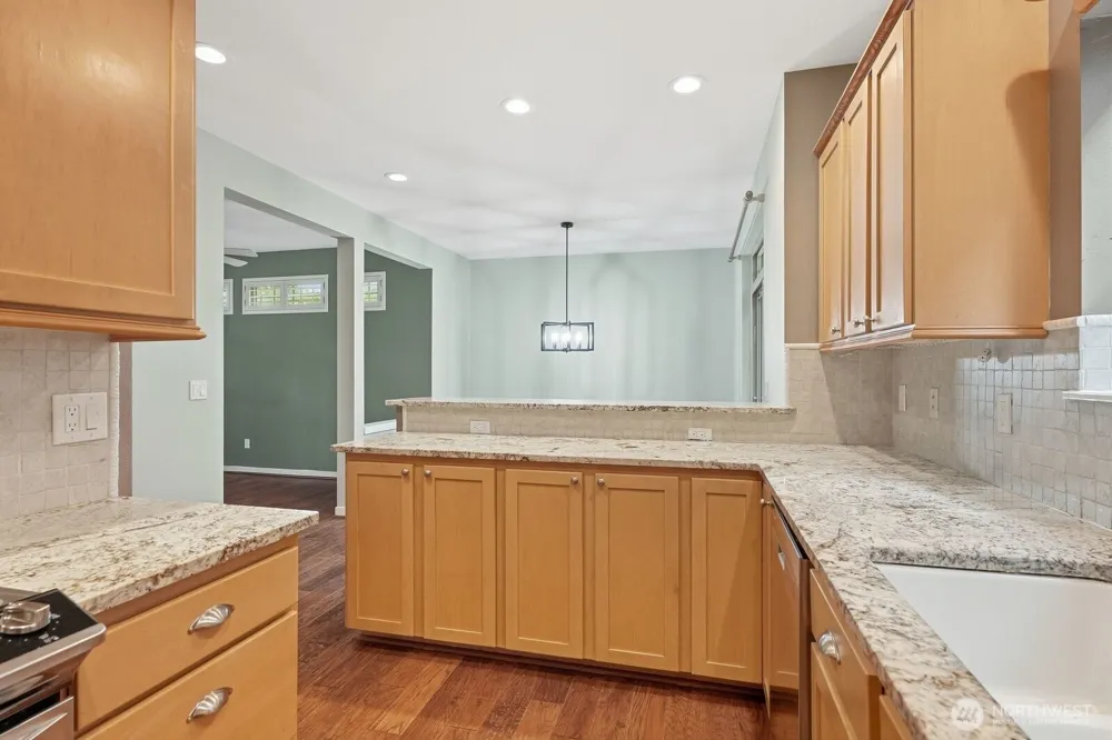 15650 NE 95th Way #71 Redmond, WA 98052