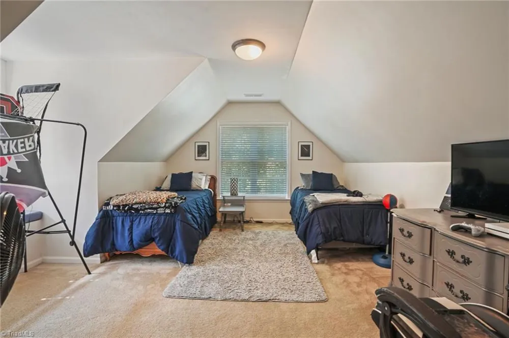 111 Hidden Creek Road Winston-Salem, NC 27127