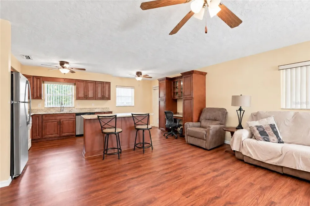 504 FIAT AVENUE Sebring, FL 33872