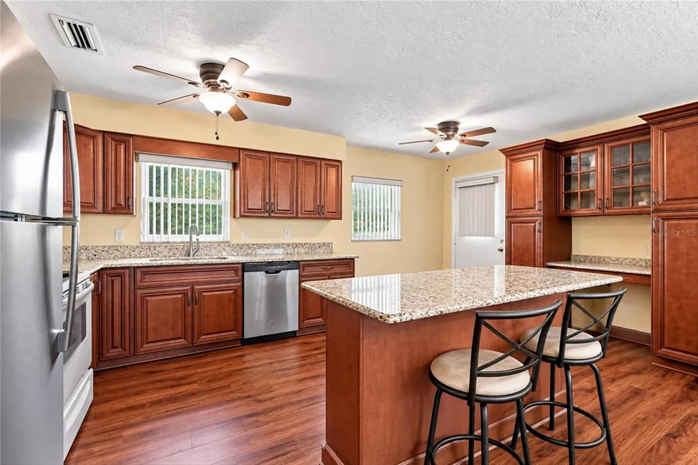 504 FIAT AVENUE Sebring, FL 33872