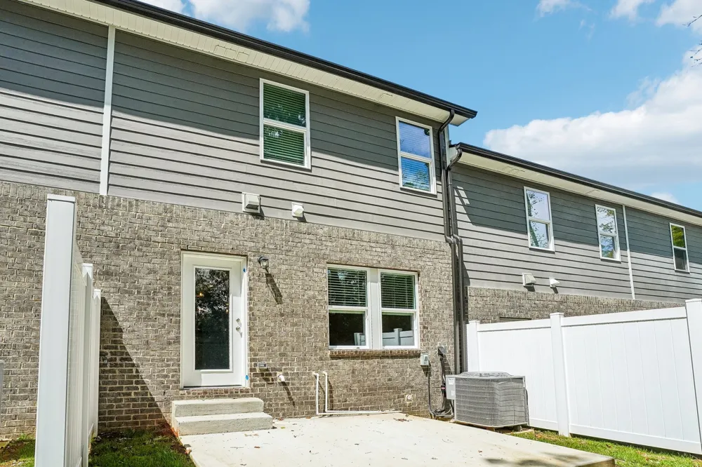 2402 Snohomish St Lebanon, TN 37087