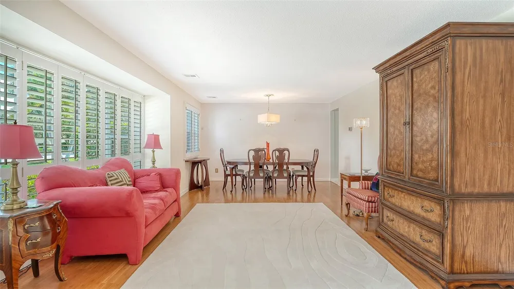 516 SPOONBILL WAY Sarasota, FL 34236