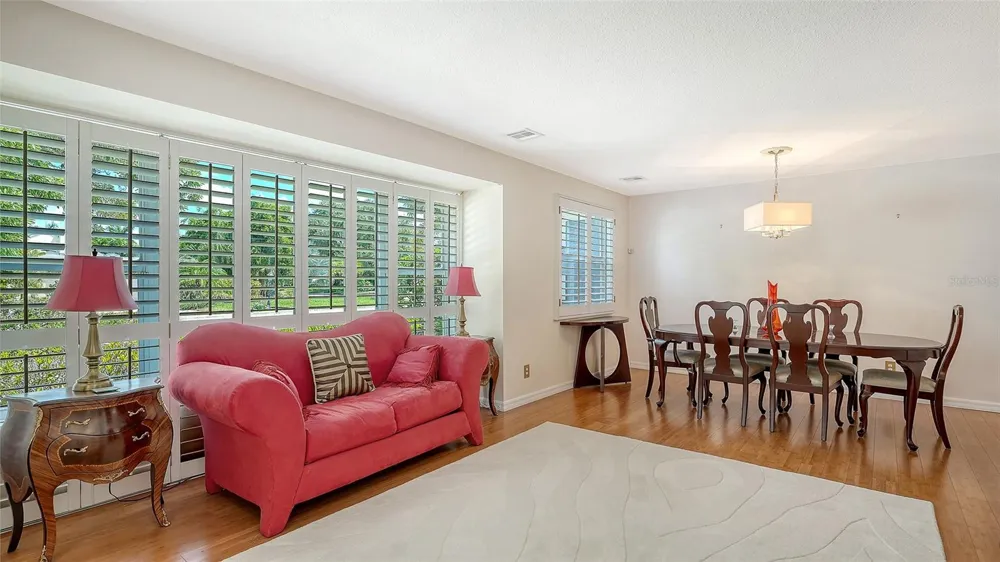 516 SPOONBILL WAY Sarasota, FL 34236