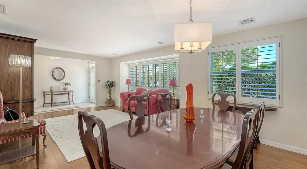 516 SPOONBILL WAY Sarasota, FL 34236
