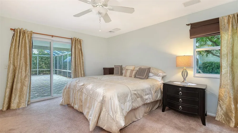 516 SPOONBILL WAY Sarasota, FL 34236