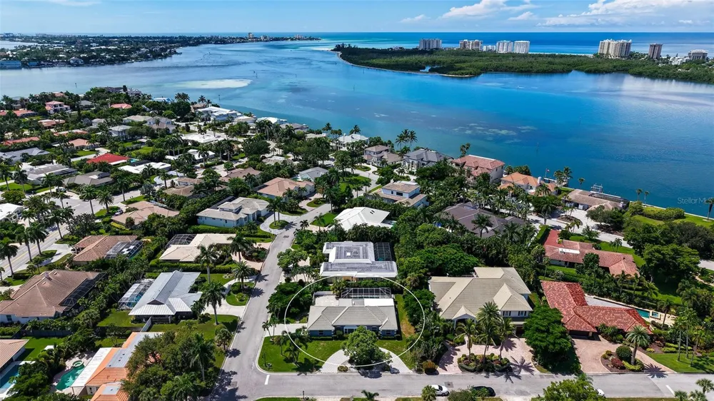 516 SPOONBILL WAY Sarasota, FL 34236