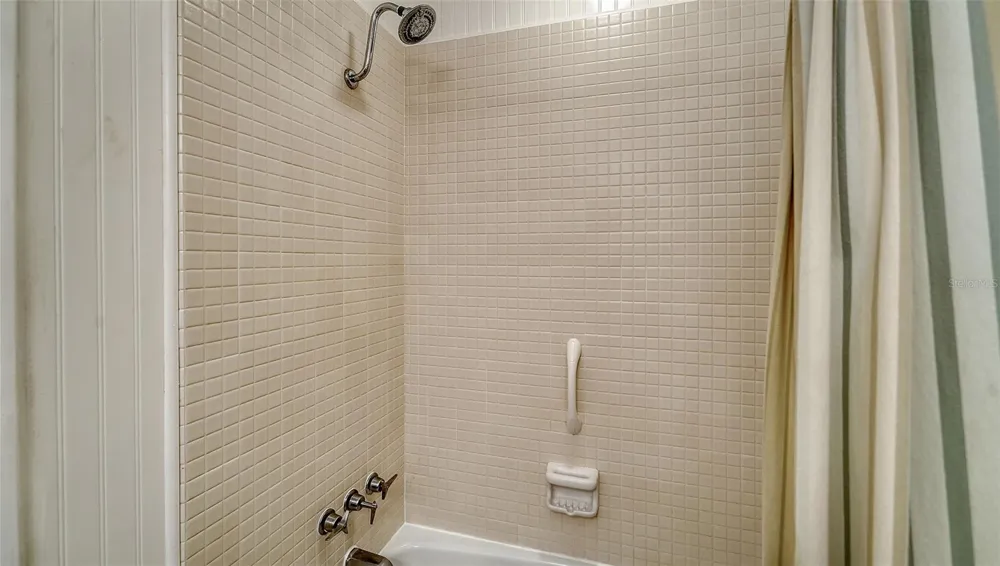 516 SPOONBILL WAY Sarasota, FL 34236