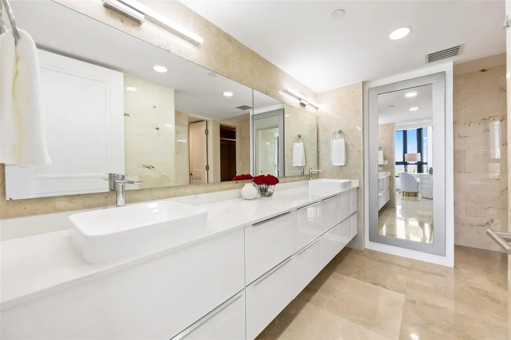35 MUNOZ RIVERA AVE #1101 San Juan, PR 00901