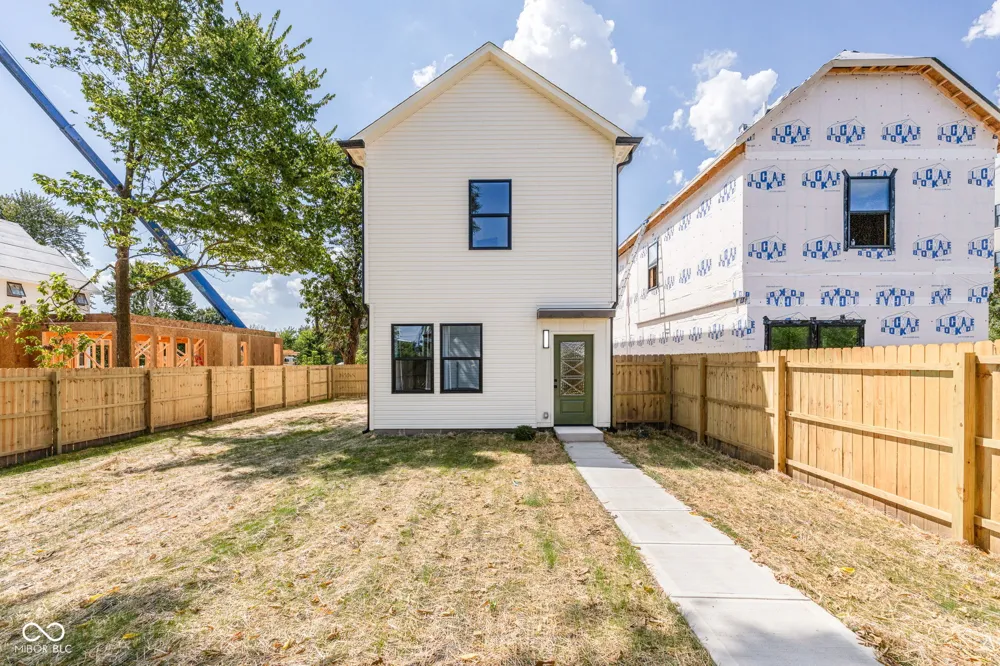 2069 Yandes Indianapolis, IN 46202