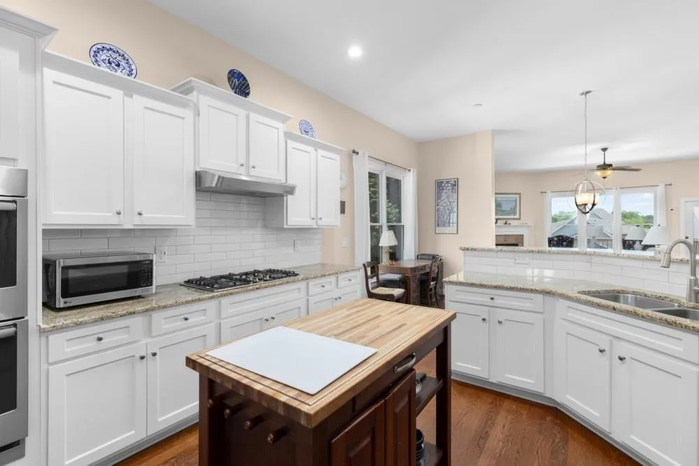 129 Cornerstone Place Woodstock, GA 30188