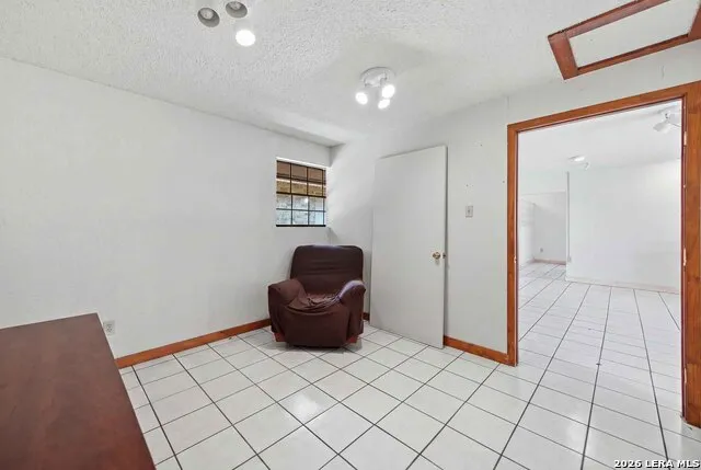 7285 US HIGHWAY 87 E China Grove, TX 78263