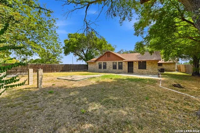 7285 US HIGHWAY 87 E China Grove, TX 78263