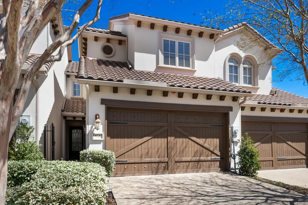 14737 Stanford Court Addison, TX 75254