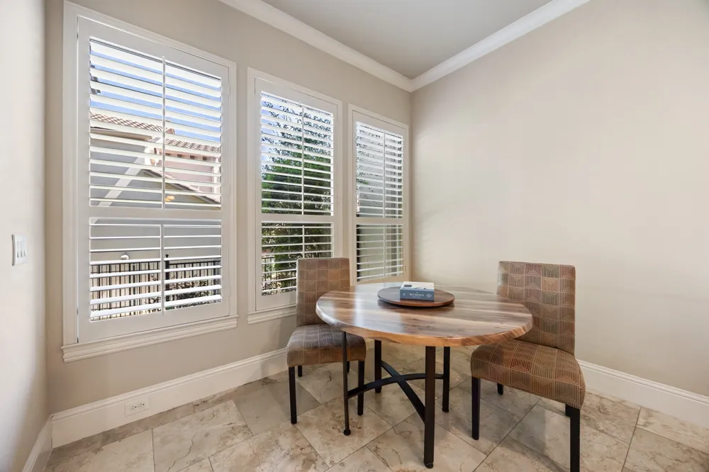 14737 Stanford Court Addison, TX 75254