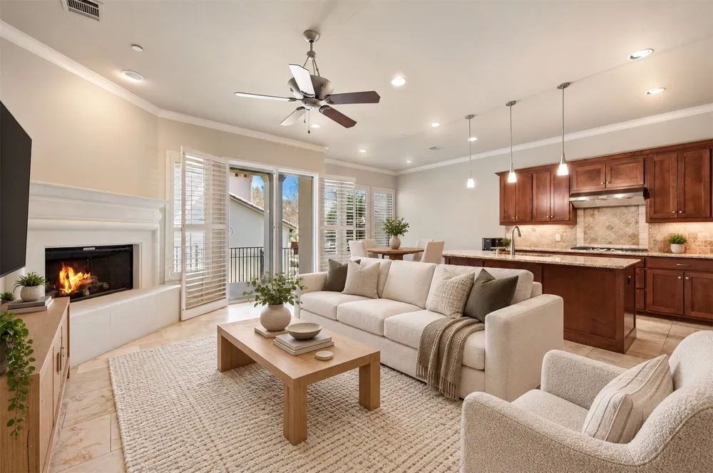 14737 Stanford Court Addison, TX 75254