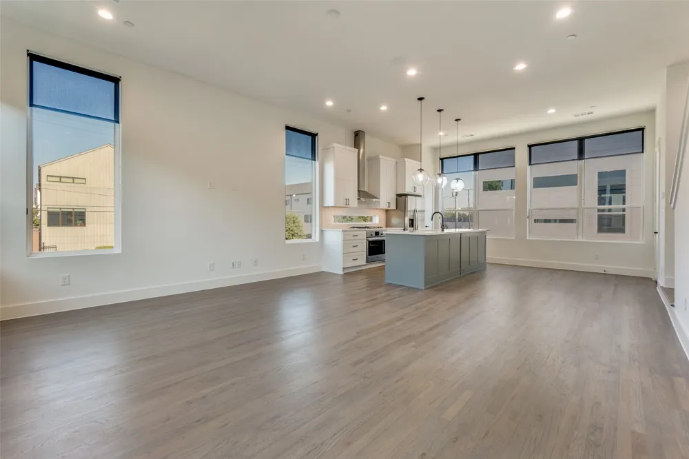 4718 Bryan Street #203 Dallas, TX 75204