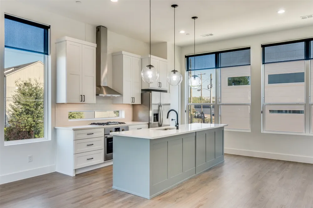 4718 Bryan Street #203 Dallas, TX 75204