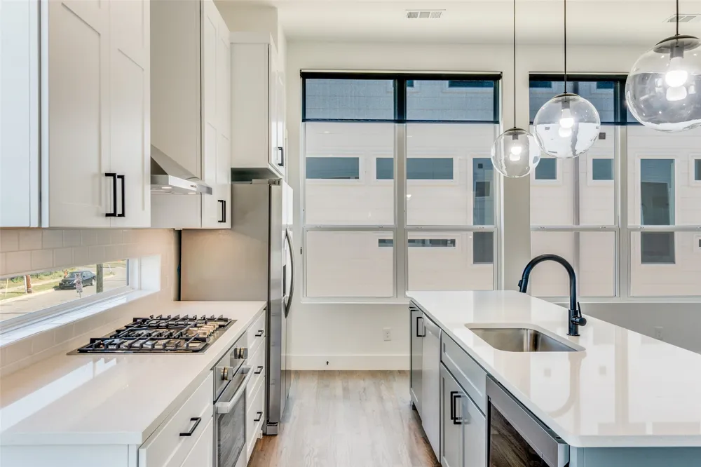4718 Bryan Street #203 Dallas, TX 75204