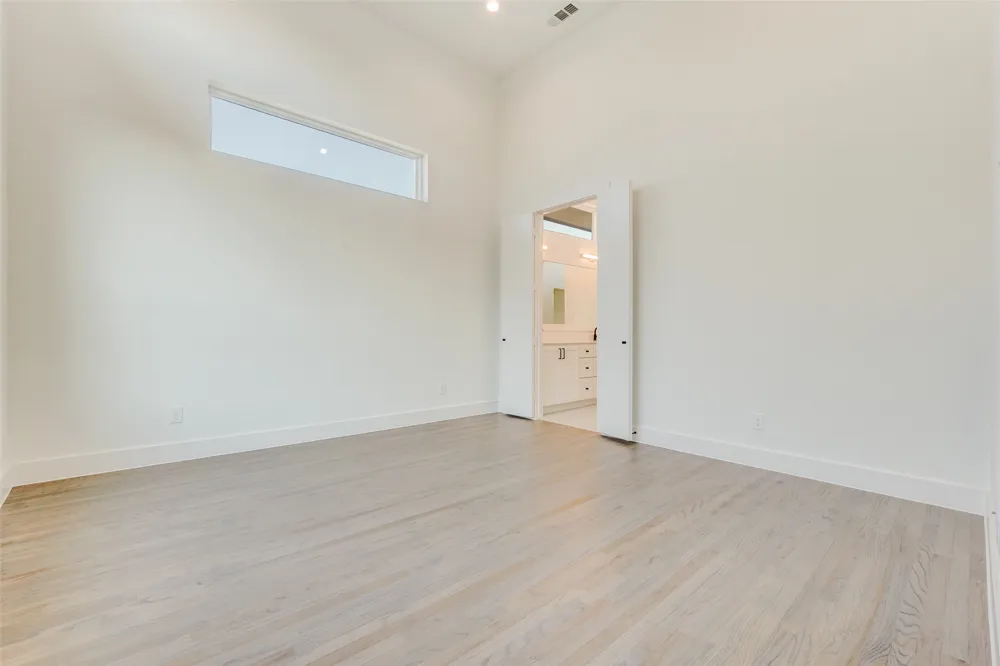 4718 Bryan Street #203 Dallas, TX 75204