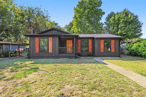 1415 Snyder Street