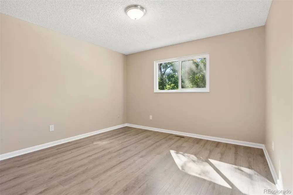 7567 E Fremont Drive Centennial, CO 80112
