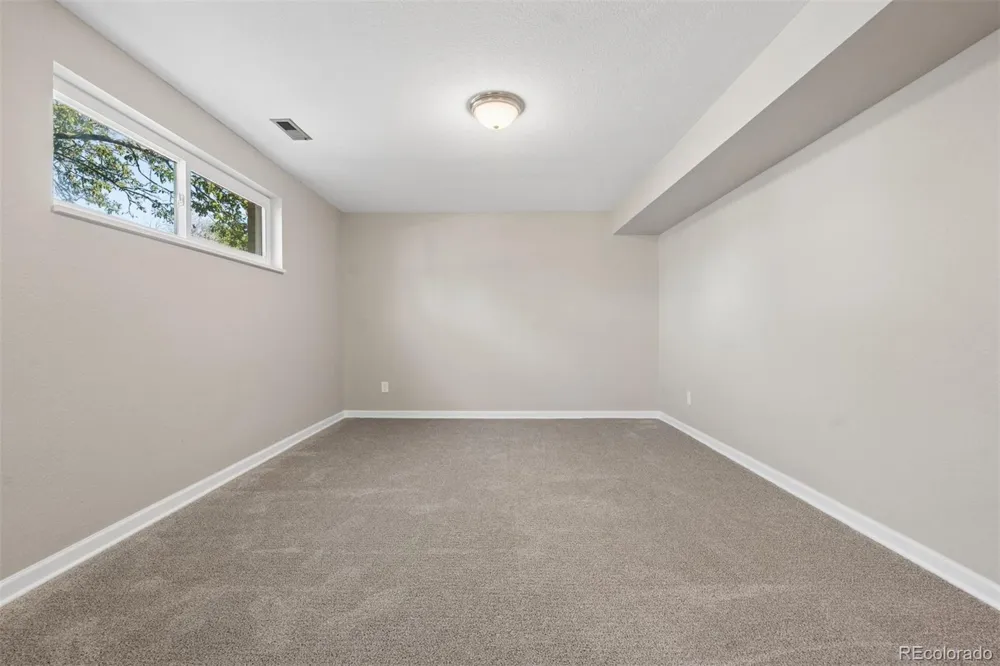 7567 E Fremont Drive Centennial, CO 80112