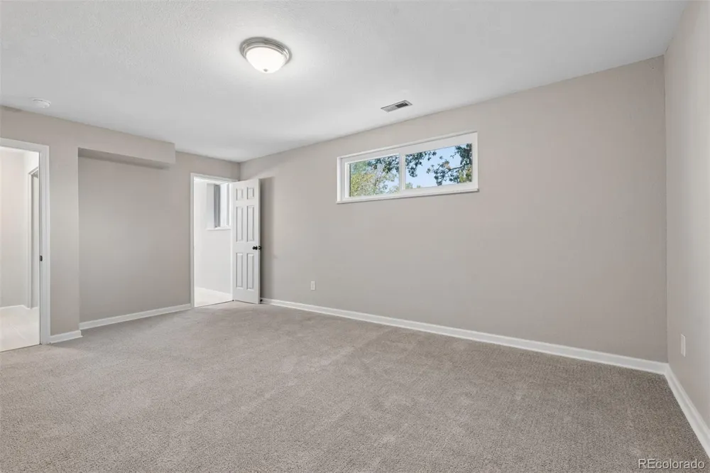 7567 E Fremont Drive Centennial, CO 80112