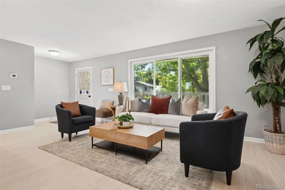 7567 E Fremont Drive Centennial, CO 80112