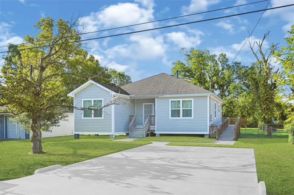 7622 Touchstone Street Houston, TX 77028