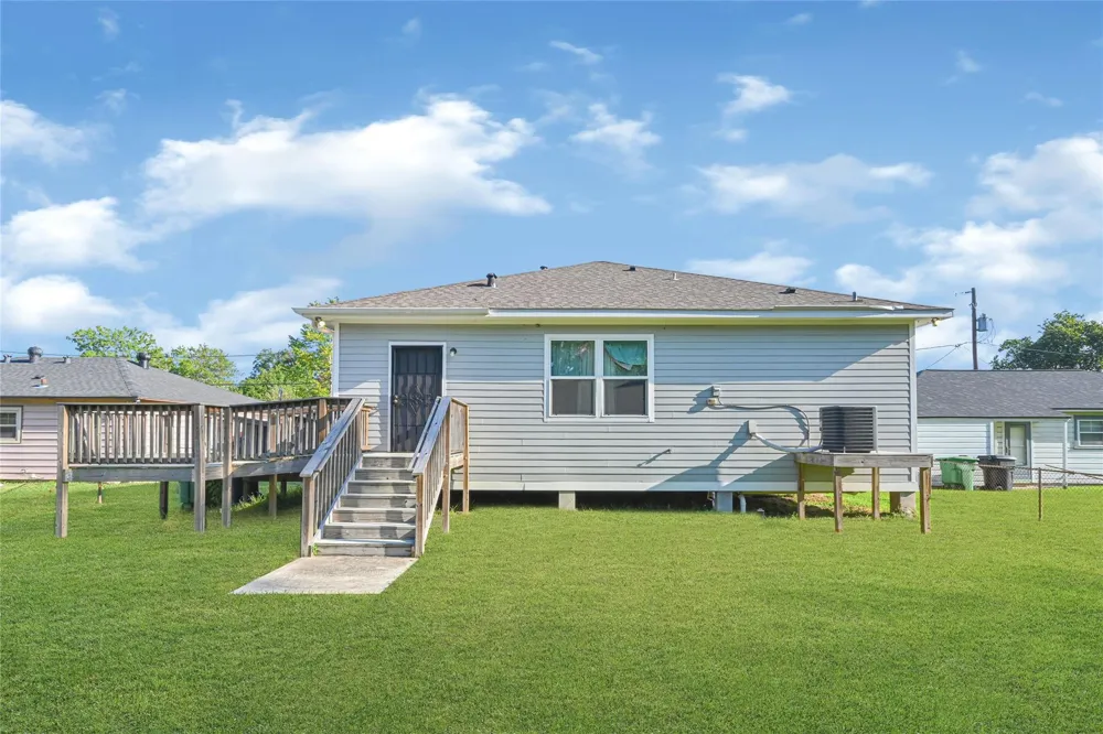 7622 Touchstone Street Houston, TX 77028