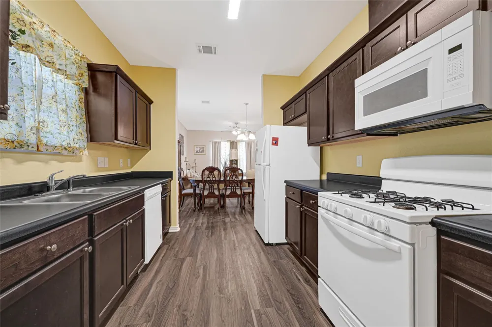 7622 Touchstone Street Houston, TX 77028