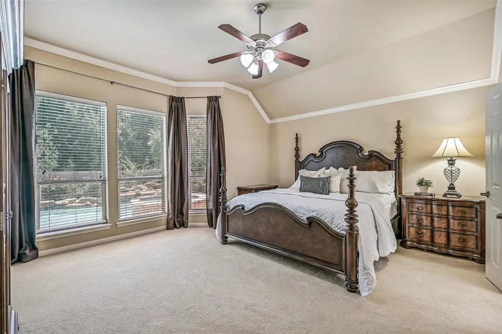 2427 Pioneer Oaks Drive Fresno, TX 77545