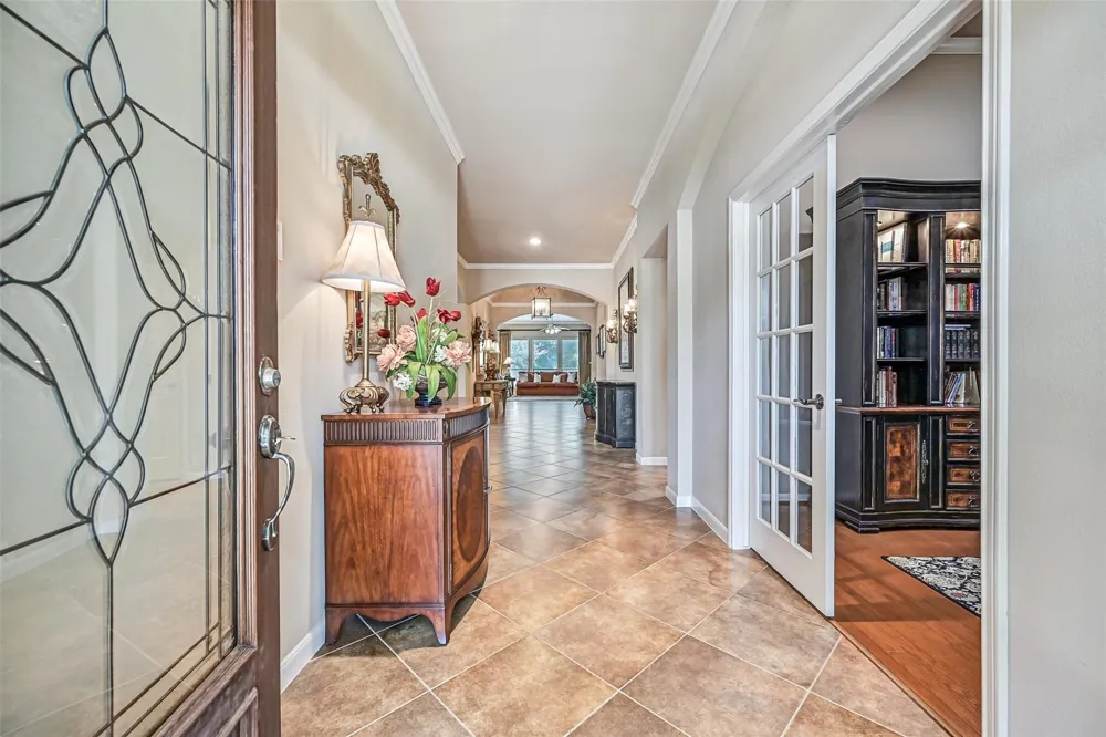 2427 Pioneer Oaks Drive Fresno, TX 77545