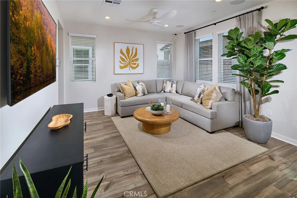 16588 Bottlebrush Lane #2 Fontana, CA 92336