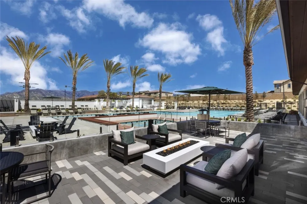 16588 Bottlebrush Lane #2 Fontana, CA 92336