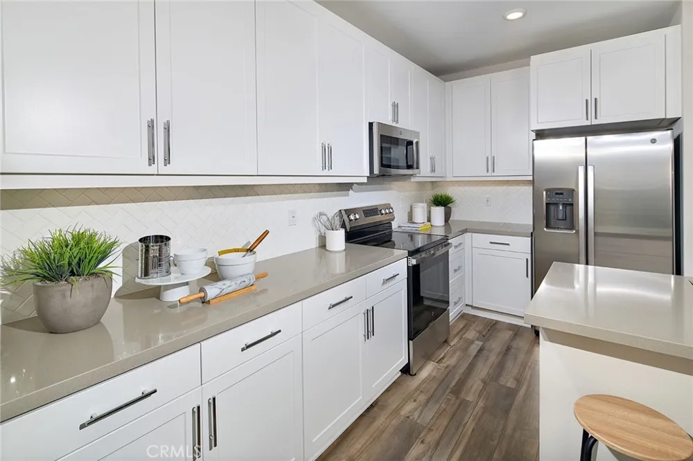 16588 Bottlebrush Lane #2 Fontana, CA 92336